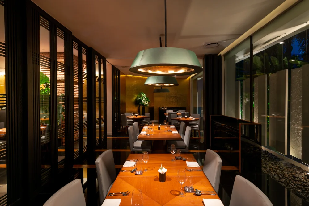 high-end table setting at Nahm